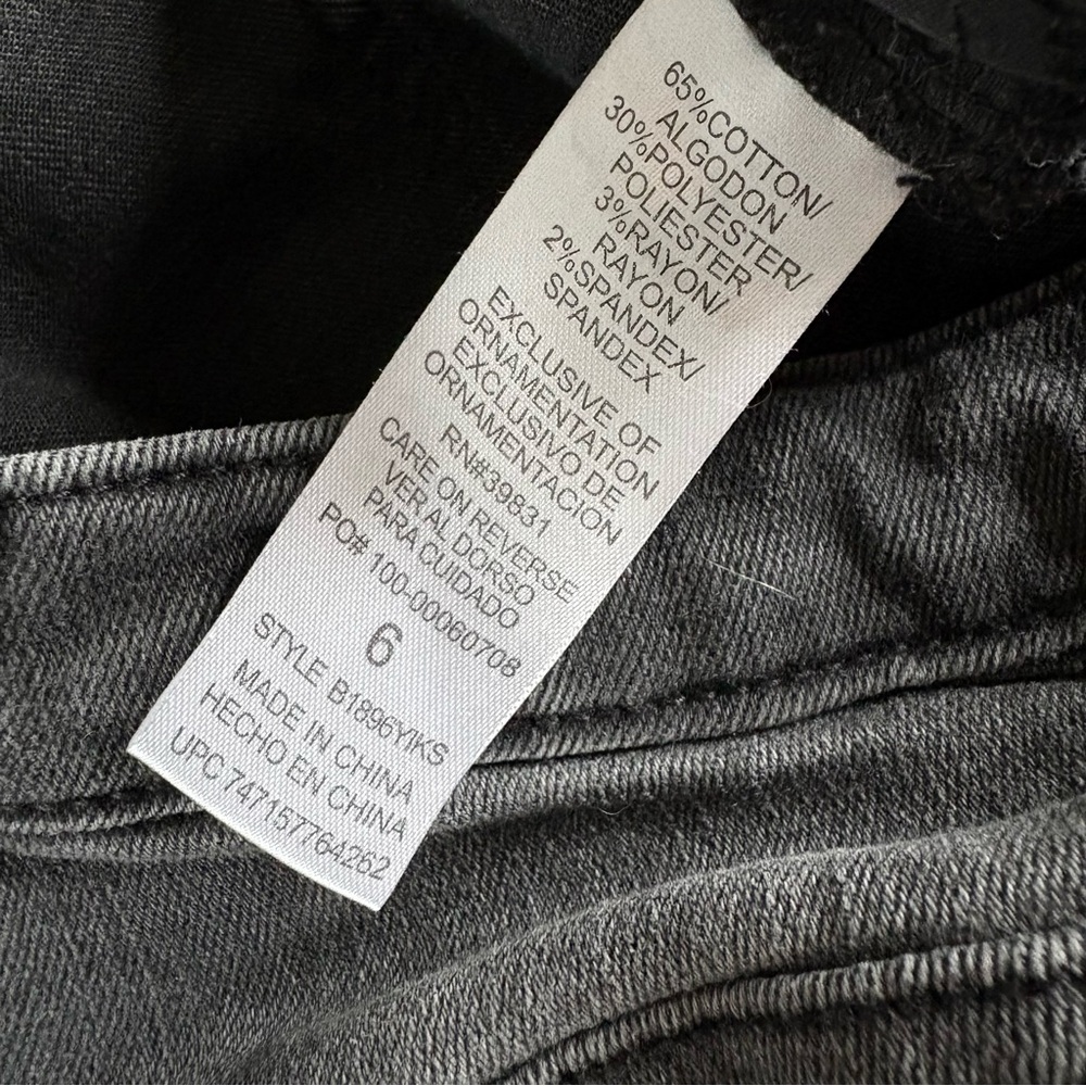 Democracy size 6 Grey High Rise Straight Leg Cropped Black Jeans Tiny Rinestones - Picture 6 of 12